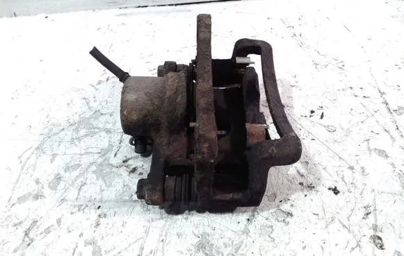 Chevrolet Captiva Rear brake caliper