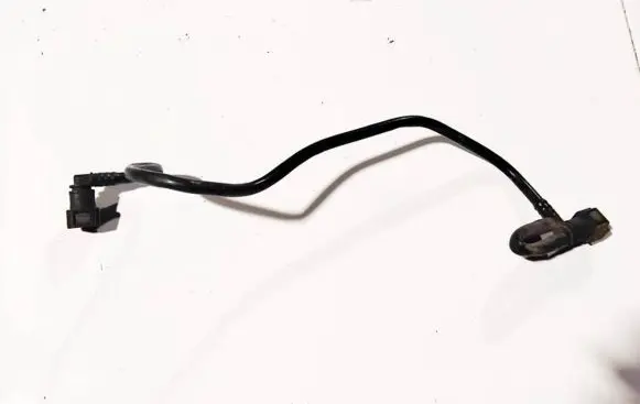 Peugeot 3008 I Fuel line/pipe/hose 