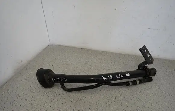 Fuel tank filler neck pipe