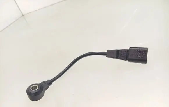Volkswagen Polo Detonation knock sensor 06A905377D