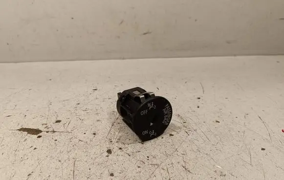 Passenger airbag on/off switch