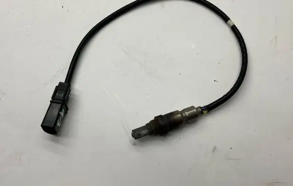 Audi A3 S3 8V Lambda probe sensor 04E906262E