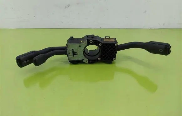 Audi A8 S8 D2 4D Indicator stalk 4D0953513A