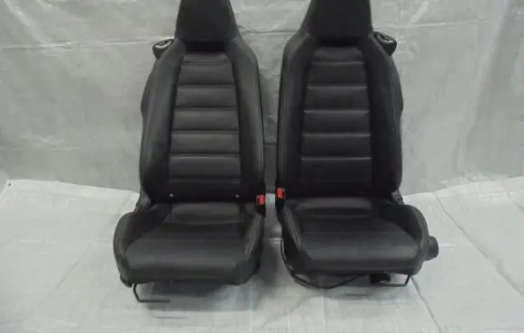 Fiat 124 Spider Seat set 