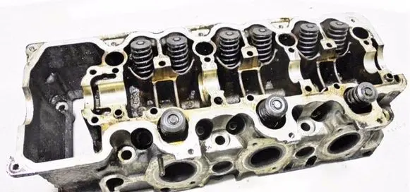 Mercedes-Benz ML W163 Engine head 6864468918