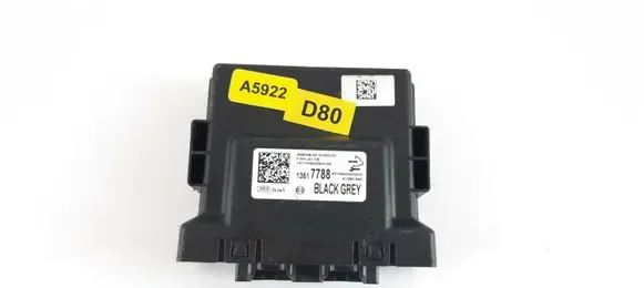 Opel Astra K Parking PDC control unit/module 13517788 812857993