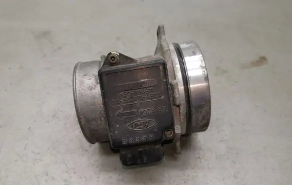 Mass air flow meter