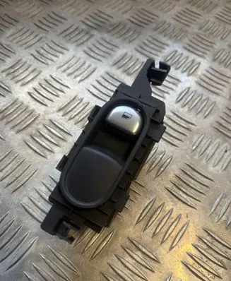 Hyundai Ioniq 5 Electric window control switch 93592GI000