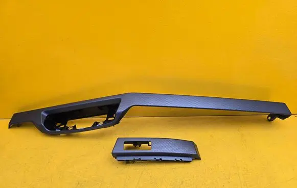 Audi A1 Panel trim 82B853190A