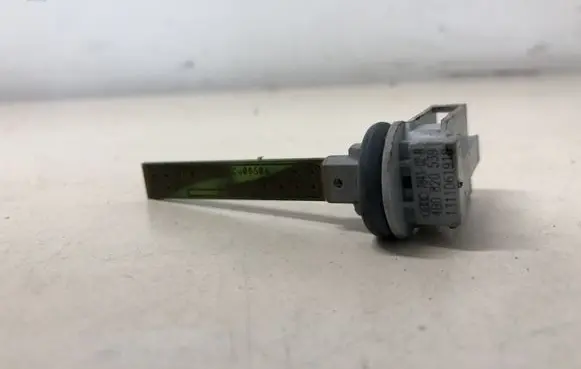 Audi A4 S4 B7 8E 8H Interior temperature sensor 4B0820539