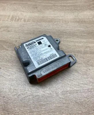 Renault Scenic I Airbag control unit/module 7700437471C