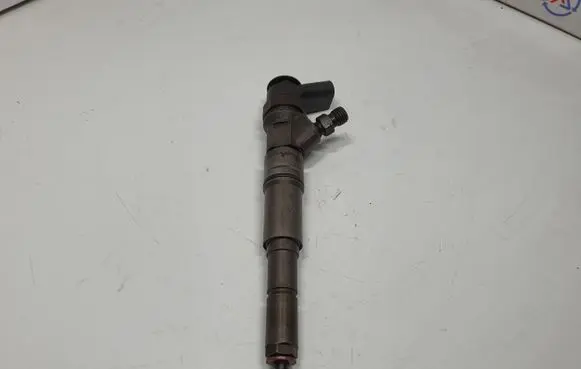 BMW 1 E81 E87 Fuel injector 7793836 13537793836 0445110216