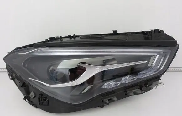 Mercedes-Benz CLA C118 X118 Headlight/headlamp A1189060801