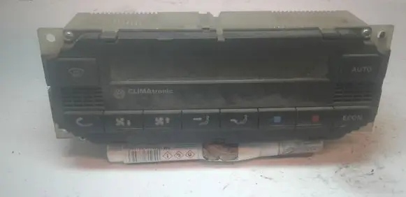 Volkswagen PASSAT B5 Climate control unit 3B1907044B 5HB00761710
