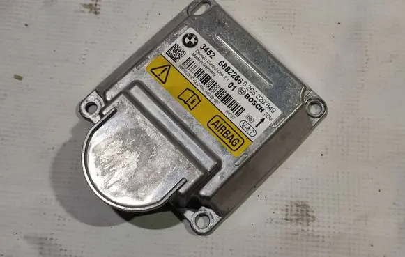BMW X6M F86 Airbag control unit/module 6882266 34526882266 34529500006