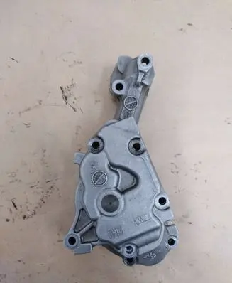 Maserati Ghibli Oil pump A13395 046072 2244F