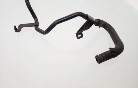Audi A4 S4 B7 8E 8H Engine coolant pipe/hose 06D121085C 06D121082B