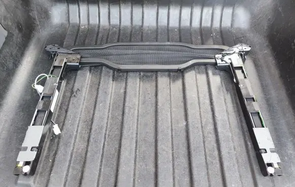Mercedes-Benz C W205 Sliding door wind deflector A2058600074 201702140711009
