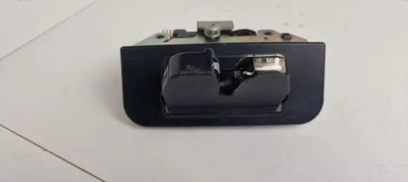 Saab 9-3 Ver2 Tailgate/trunk/boot lock/catch/latch 495058724