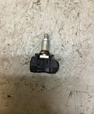 BMW 3 F30 F35 F31 Tire pressure sensor 70735510 37360932 1080028