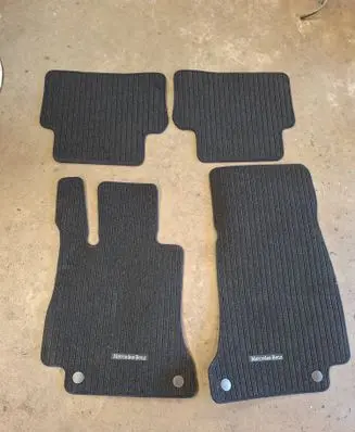 Mercedes-Benz E W213 Car floor mat set A2136802002 A2136802202 A2136802602