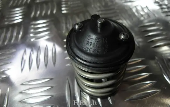 Thermostat/thermostat housing