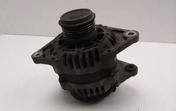 Opel Astra J Generator/alternator 13500186