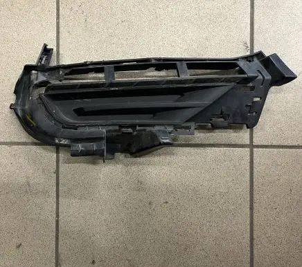 Front bumper lower grill
