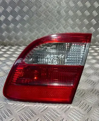 Mercedes-Benz E W211 Tailgate rear/tail lights A2118201464