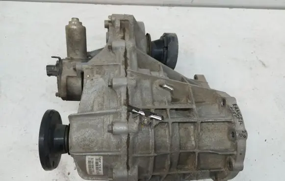 Ford Ranger Gearbox transfer box case jb3p7a195-ab
