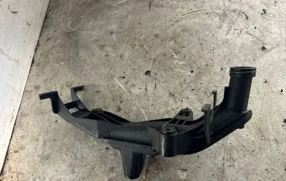 Mercedes-Benz C W204 Oil sump strainer pipe A6511801451