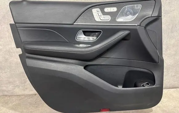 Mercedes-Benz GLE W167 Front door card panel trim A1677275900 A1677276100 A1675406728