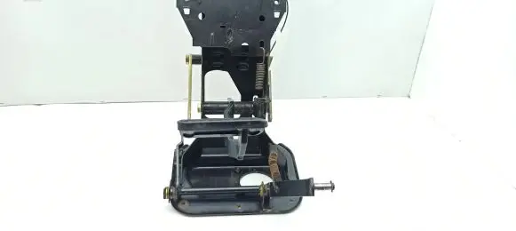 BMW 7 E23 Pedal assembly 11139063