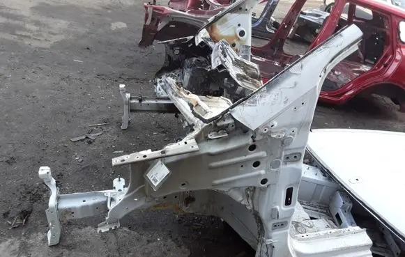 Opel Combo E Front quarter panel 1631063980