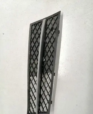 BMW 5 F10 F11 Front bumper lower grill 51117200700 11460915