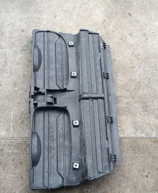 BMW X5 E70 Intercooler air guide/duct channel 5164722295303 51647222953 7222953