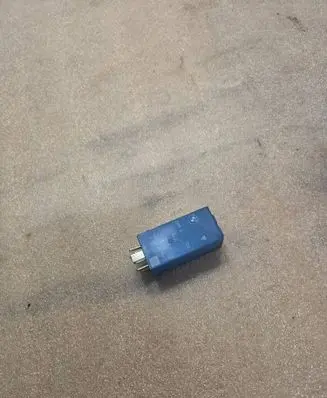 BMW 7 E38 Other relay 1383417