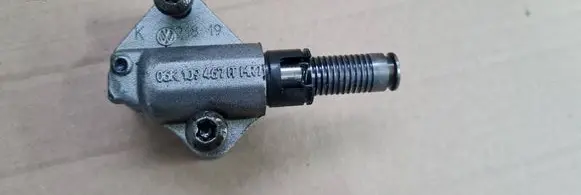 Audi A4 S4 B9 8W Timing belt/chain tensioner 06K109467