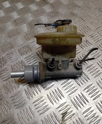 Volkswagen Caddy Master brake cylinder 21026499