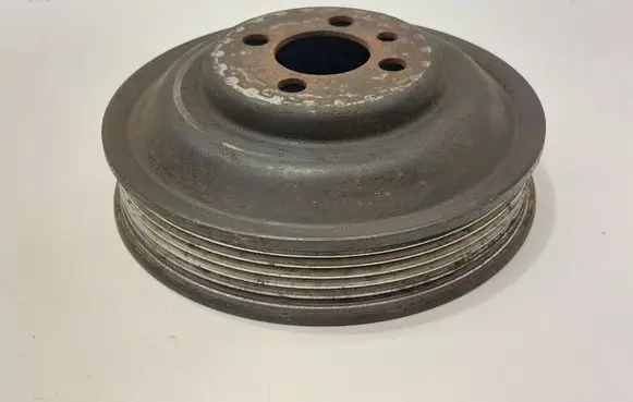Volkswagen PASSAT B3 Crankshaft pulley 037105255A