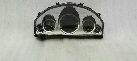 Mercedes-Benz E C207 W207 Speedometer (instrument cluster) A2125409747