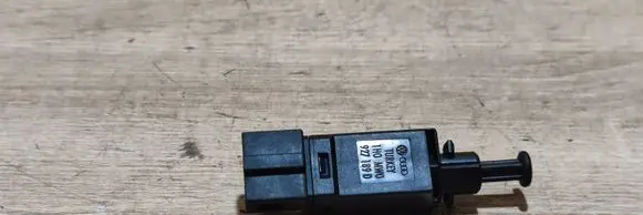 Clutch pedal sensor