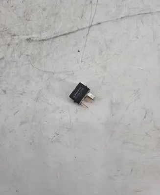 Mitsubishi Pajero Other relay MR502723 1567002030
