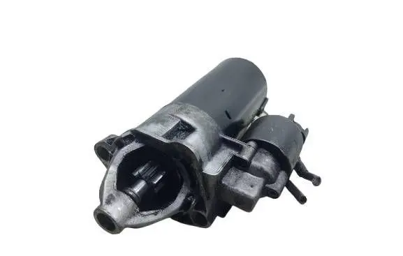 Volkswagen PASSAT B5 Starter motor 0001110122KASACJA 0001110122 068911024C