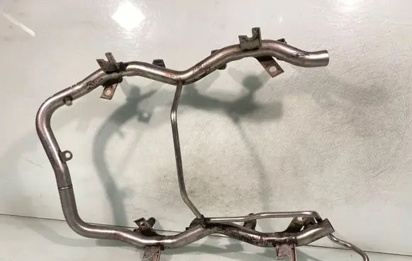 BMW X5 E53 Fuel main line pipe 1707843