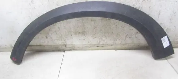 Volvo XC70 Front arch trim 31283104