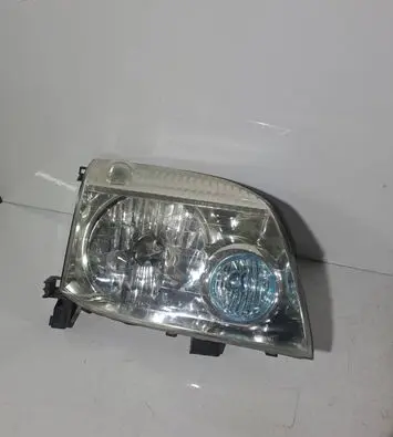 Nissan X-Trail T30 Headlight/headlamp