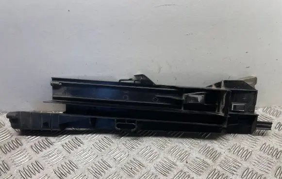 BMW X5 E70 Side radiator support slam panel 7799762
