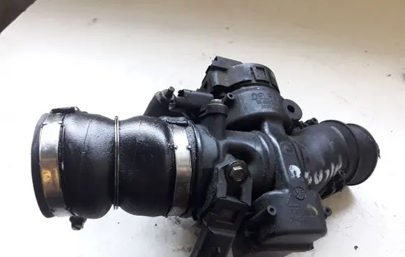 Citroen C4 I Engine shut-off valve 9660030380