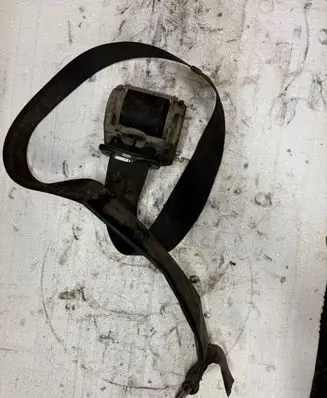 Volkswagen II LT Rear seatbelt 0028607185 56224400